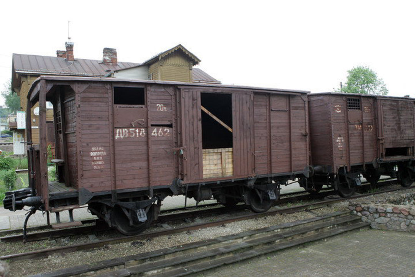 1941 m. birželio 14-15 dienomis Lietuvoje prasidėjo Sovietų Sąjungos gerai suplanuota ir parengta žmonių trėmimo akcija.