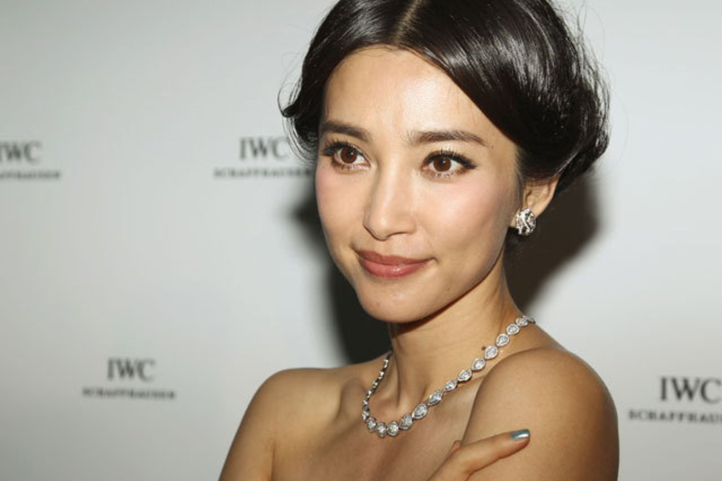 Sora Aoi („Mėlynas dangus“ – jap.) įkūnija Rytų Azijos grožio idealą.