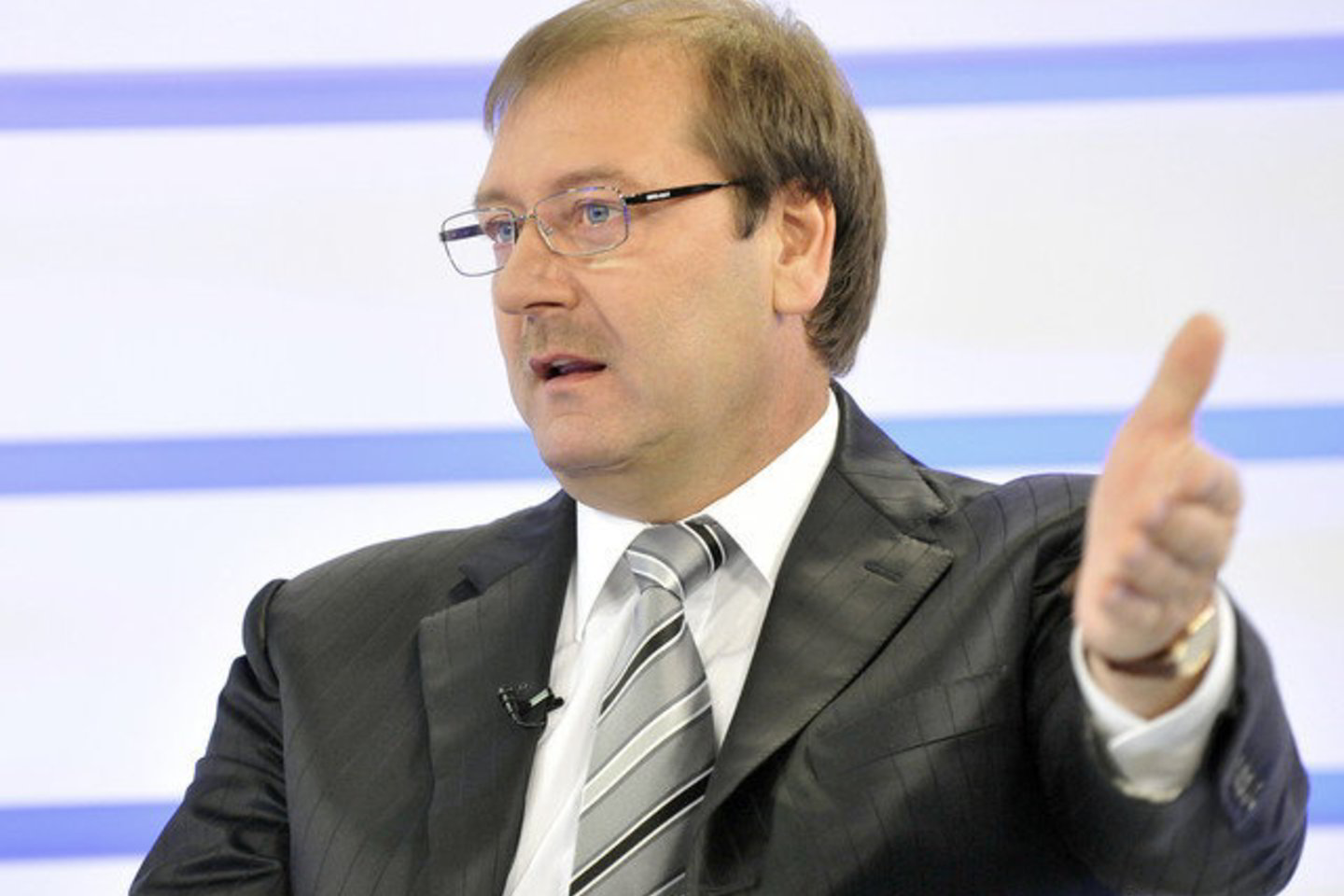„Sakė, kad liudytojų turi, ir porą labai vertingų“, - patvirtino V.Uspaskichas.