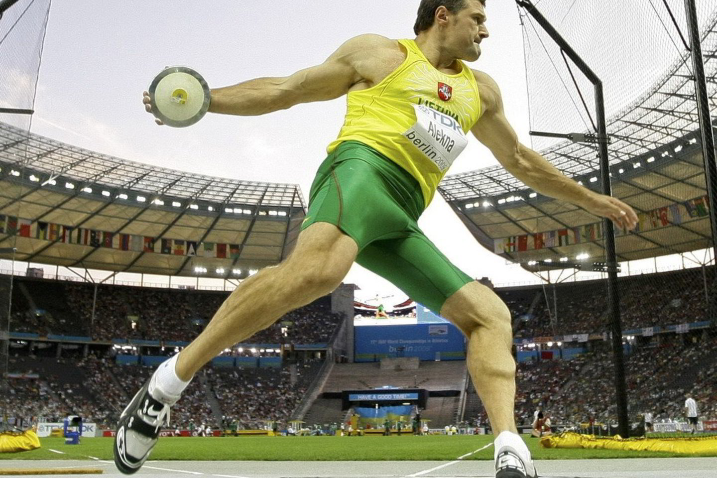 39-erių V.Alekna Norvegijoje sėkmingiausiu, šeštuoju, bandymu diską numetė 64 m.