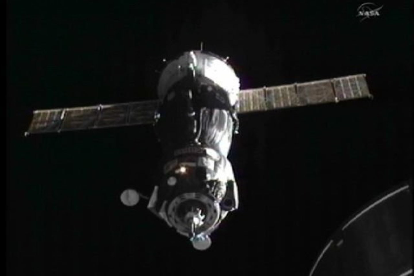 Kosminis laivas „Sojuz TMA-02M“.