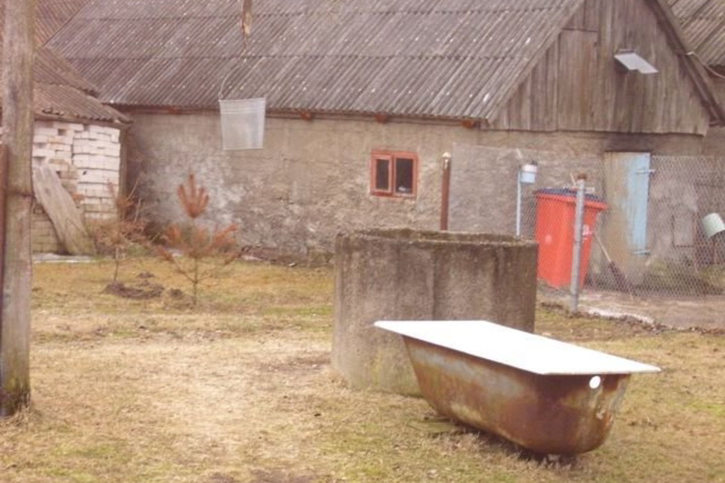 Šulinys, kuris tapo teismu pasibaigusio kaimynų konflikto epicentru.