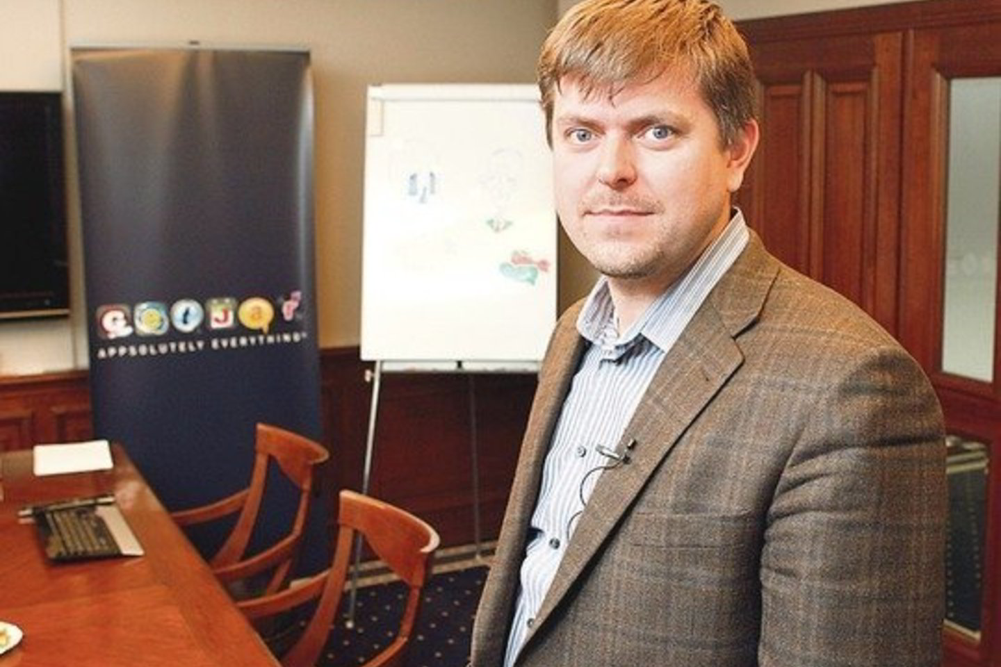 I.Laursas: „Mūsų socialinė pareiga – grąžinti skolą pasauliui už kažkada pavogtą programinę įrangą. Tai padaryti galime sukurdami ką nors nauja.”