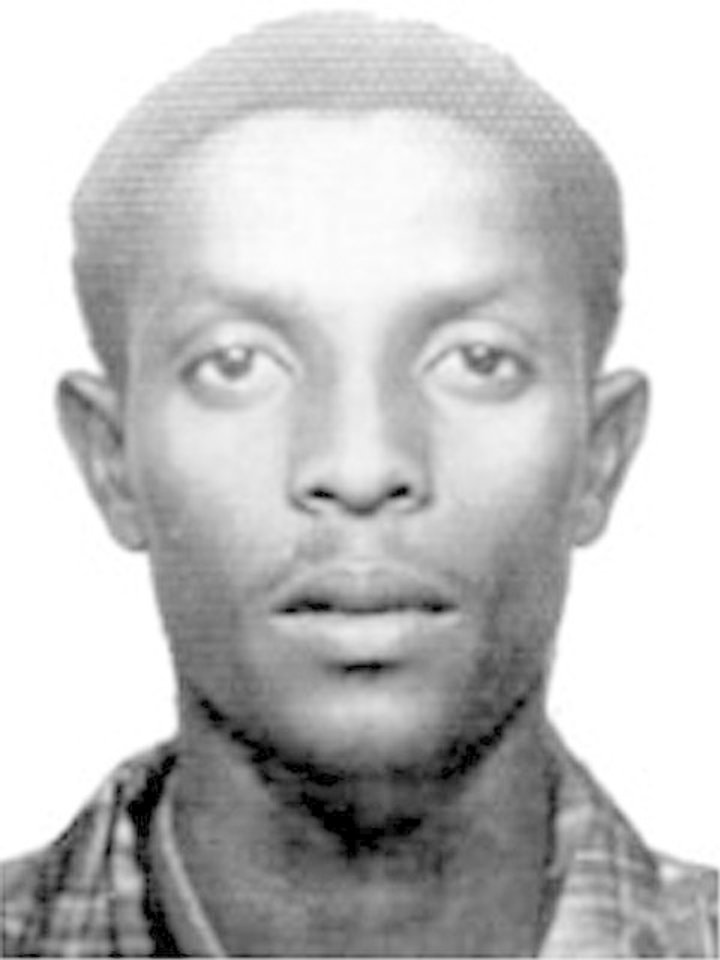 Manoma, kad 38 metų F.A.Muhammadas suplanavo 1998 metais įvykdytus didelius JAV ambasadų sprogdinimus Nairobyje ir Dar es Salame.