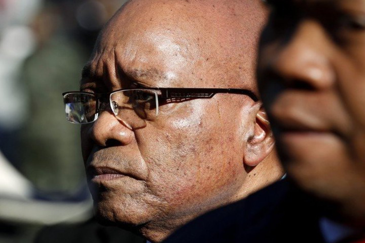 J.Zuma, ieškodamas sprendimo pilietiniam karui užbaigti, nuo kovo du kartus lankėsi Libijoje su Afrikos Sąjungos įgaliojimais.