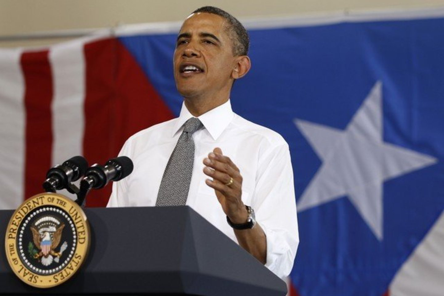 „Puertorikiečiams suteikiame įrankius, reikalingus kurti jų pačių ateičiai", - sakė JAV prezidentas B.Obama.