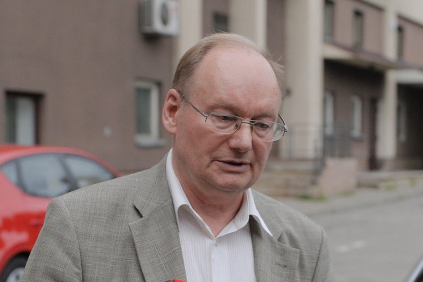Socialdemokratas Česlovas Juršėnas sako, kad Seimo pirmųjų rūmų remontas yra reikalingas, kad būtų sumažintos parlamento išlaidos šildymui.