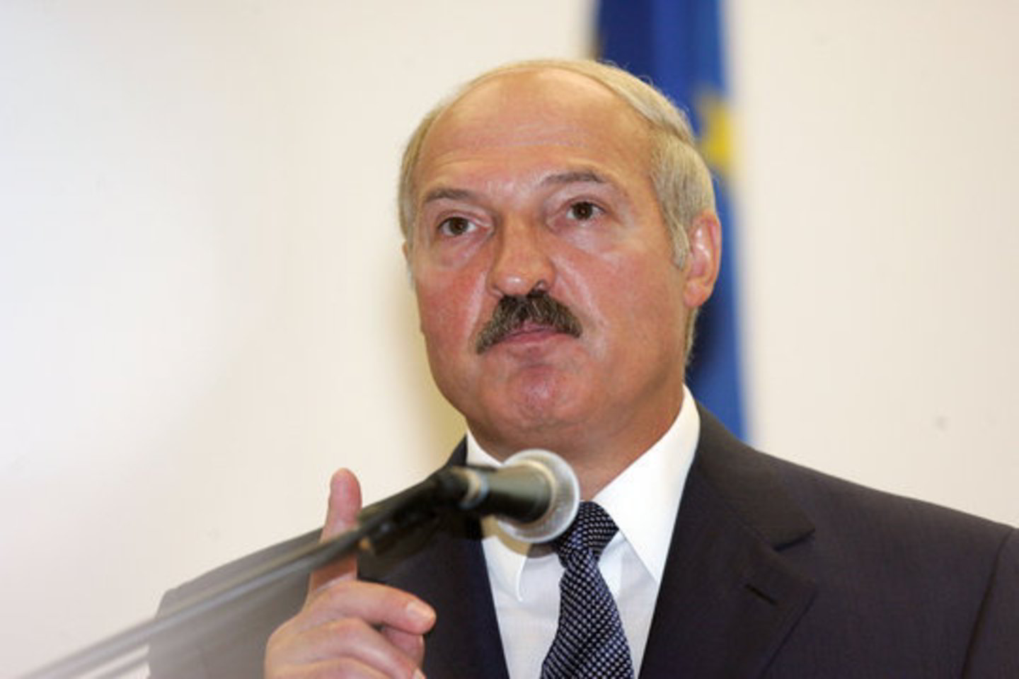 A.Lukašenka prakalbo apie „katastrofos“ pavojų ekonomikoje.