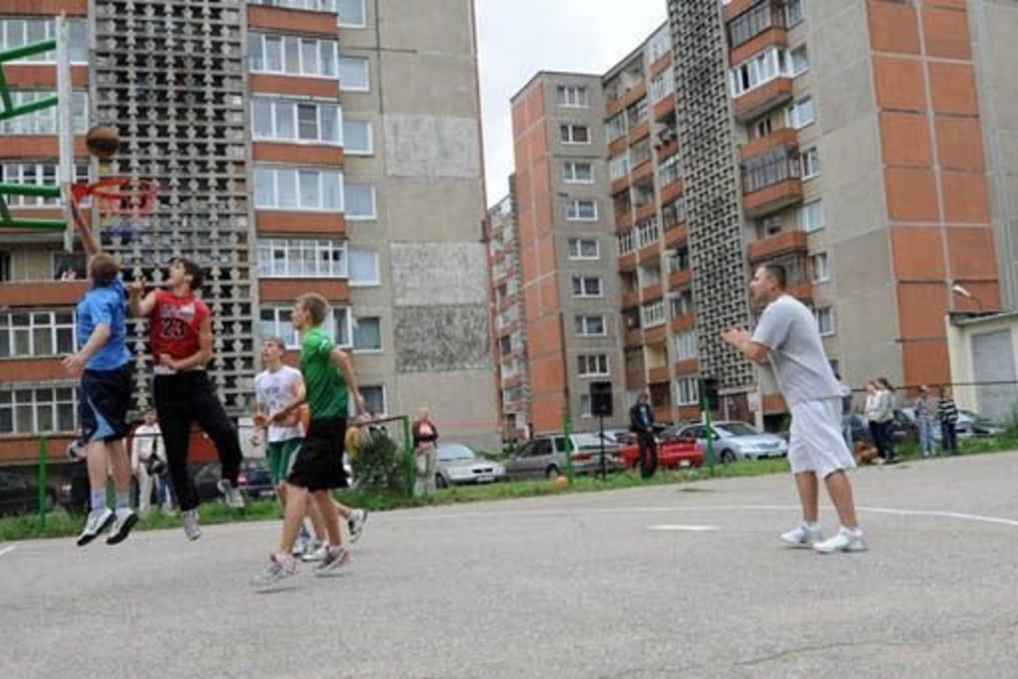 Klaipėdiečiai šeštadienį praleido su krepšinio kamuoliu.