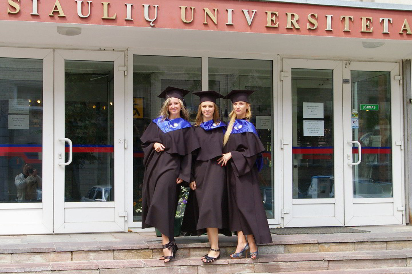 Šiaulių universiteto absolventai.