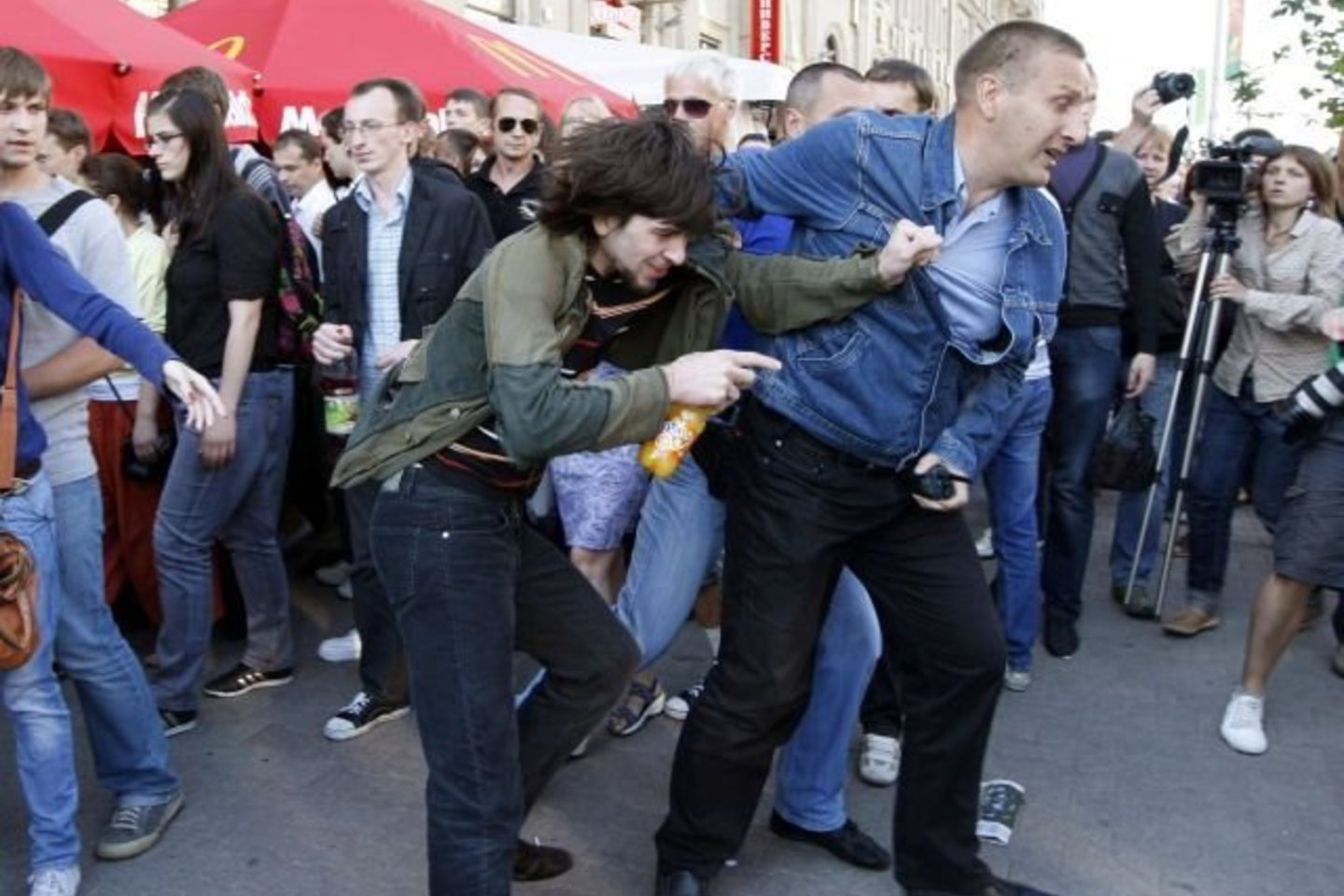 Baltarusijos užsienio reikalų ministerija neturi duomenų, kad esą trečiadienį Minske per protesto akciją buvo sulaikytas Švedijos diplomatas.