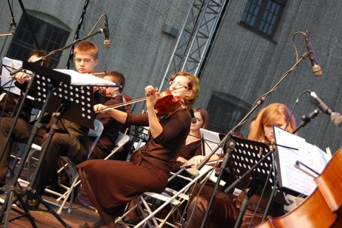Ankstesnių festivalių akimirkos.