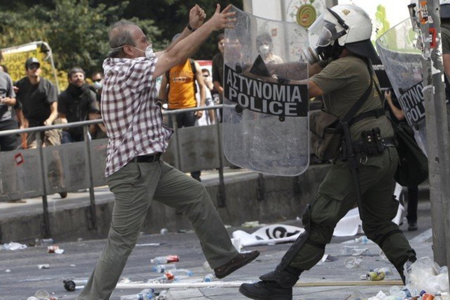 "Reuters"