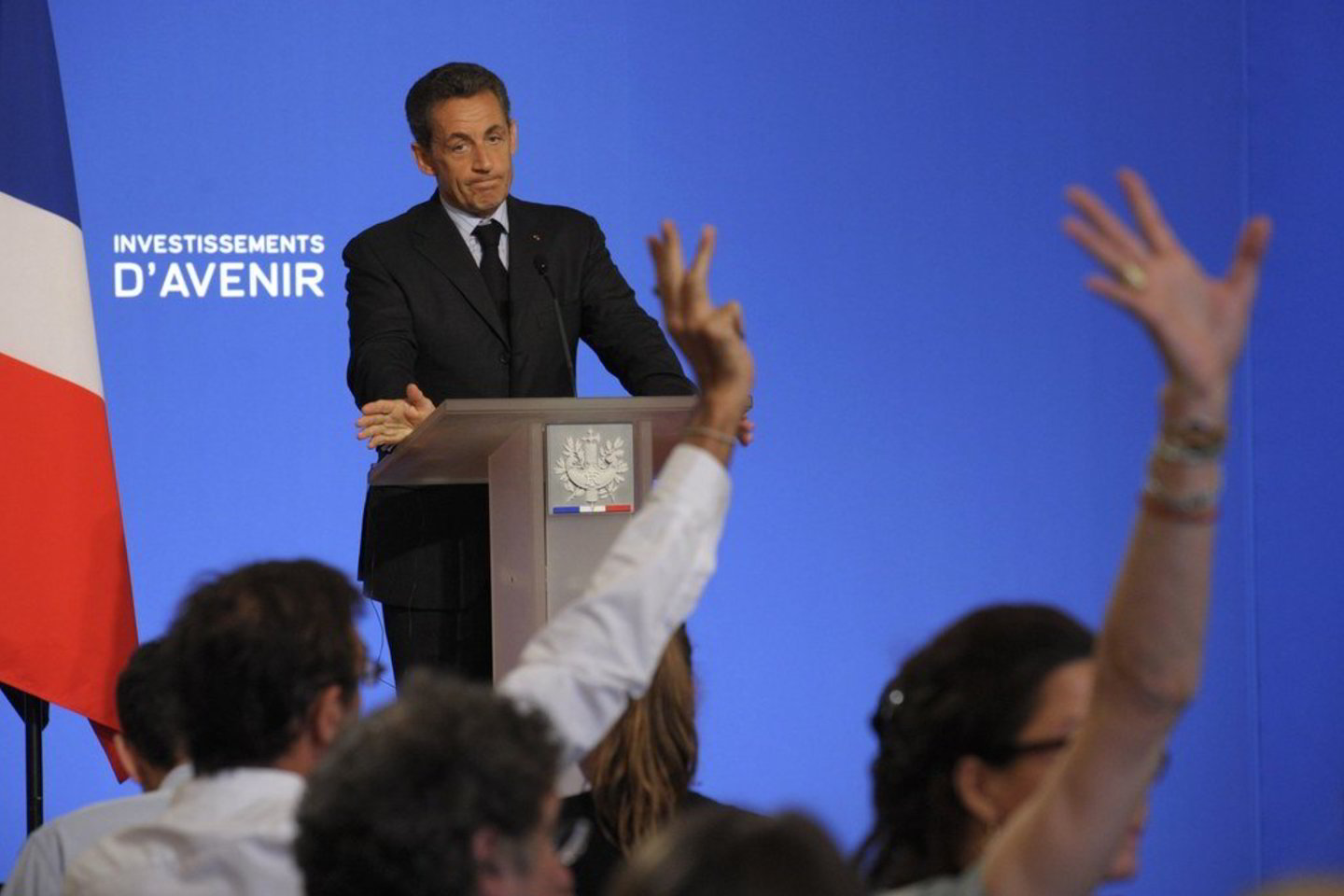 N.Sarkozy pareiškė nesuprantąs daugelio valstybių pasirinkimo po nelaimės Japonijos Fukušimos elektrinėje stabdyti atominių reaktorių veiklą.