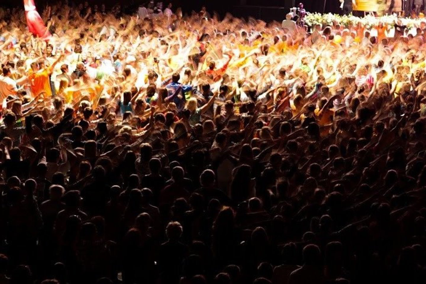 Panevėžyje 2010 metais vyko Lietuvos jaunimo dienos, kai Panevėžio "Cido" arenoje susirinko 7 tūkst. jaunų žmonių.