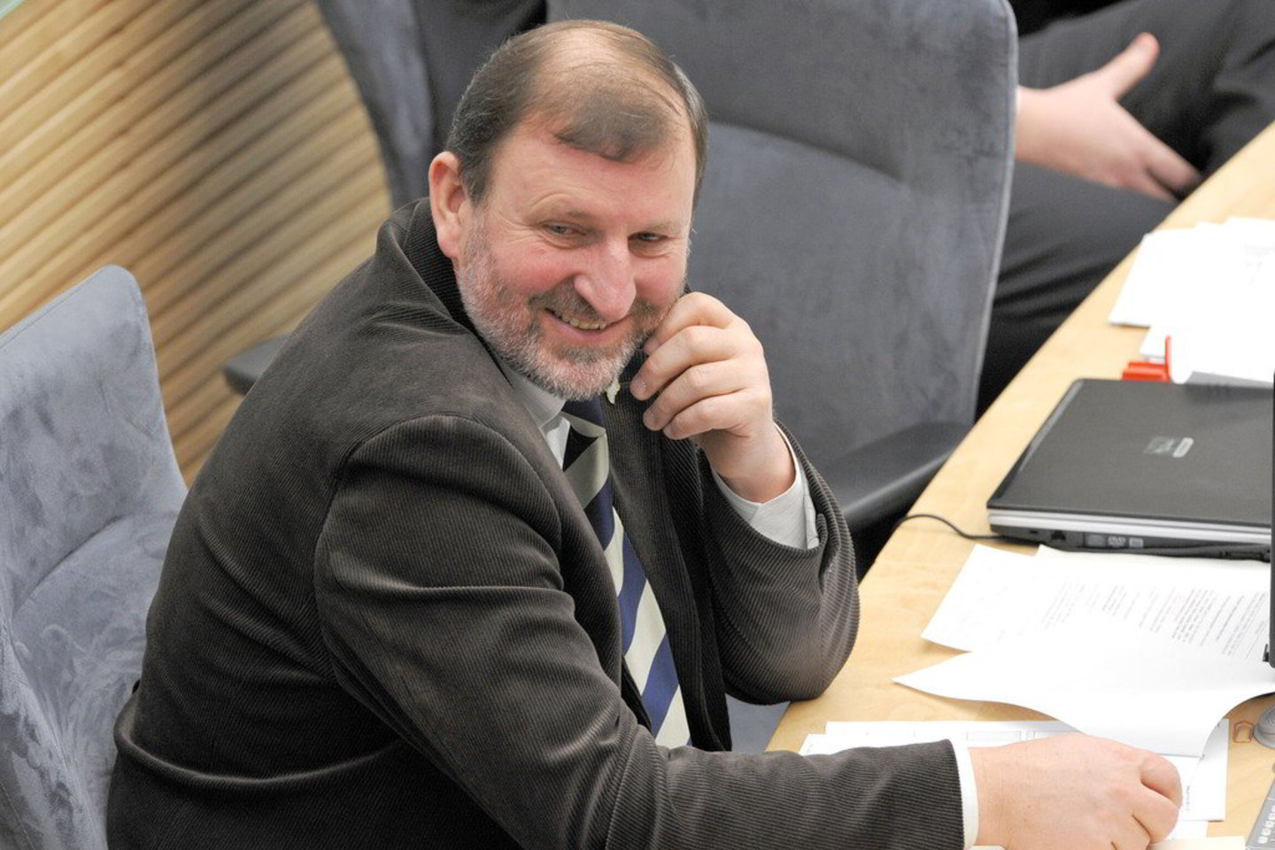 J.Šimėnas vėl kaltinamas klastojęs komiteto poziciją, I.Degutienė ragina TS-LKD pamąstyti apie jo atstatydinimą.