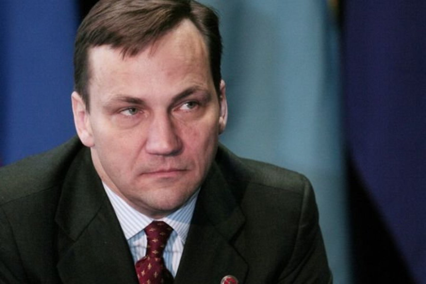 Oficialiame Lenkijos URM puslapyje, kur nurodomos šios dienos aktualijos, R.Sikorskio vizitas į Lietuvą nenumatomas, minimas tik susitikimas su Baltarusijos opozicijos atstovais ir trumpa spaudos konferencija.