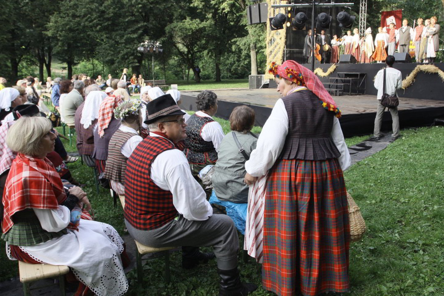 Valstybės dieną sostinėje vyksta tarptautinio folkloro