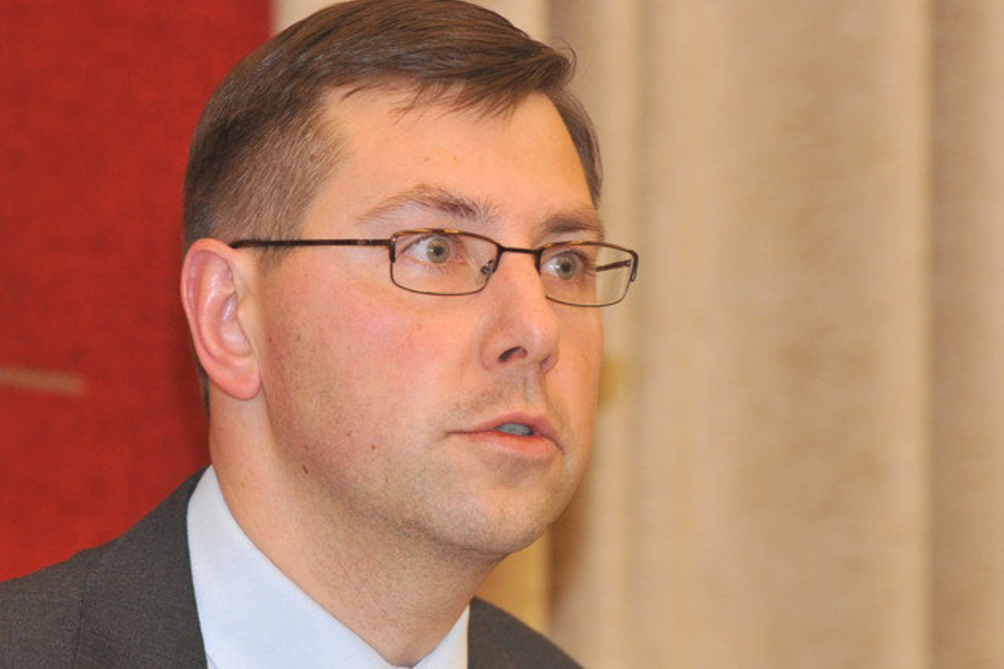 Švietimo ir mokslo ministerija yra įpareigojama per mėnesį parengti ir pateikti Vyriausybei Vasario 16-osios gimnazijos mokymo sąlygų ir infrastruktūros gerinimo 2011 metų programos projektą.
