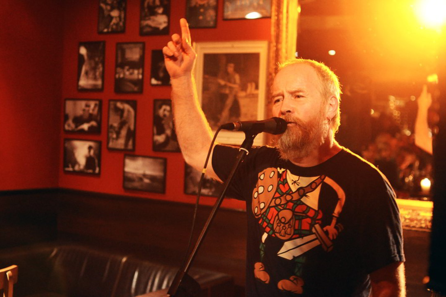 Denis Mc Laughlinas.