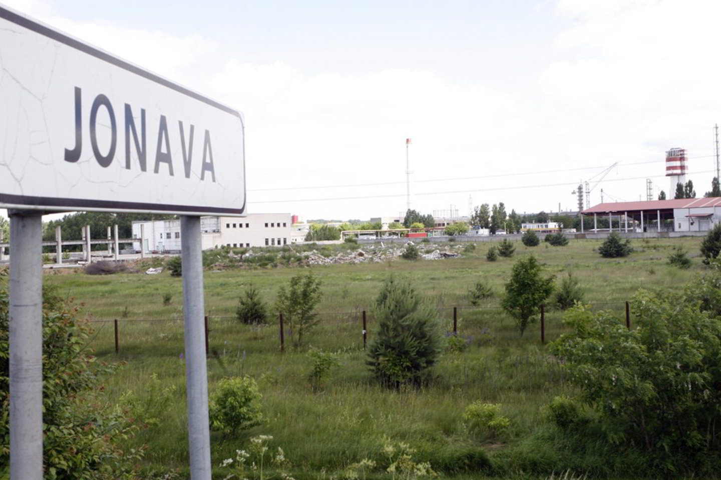 Buvęs Jonavos rajono savivaldybės administracijos direktorius Raimundas Kaminskas pripažintas kaltu dėl piktnaudžiavimo tarnyba ir dokumento suklastojimo.