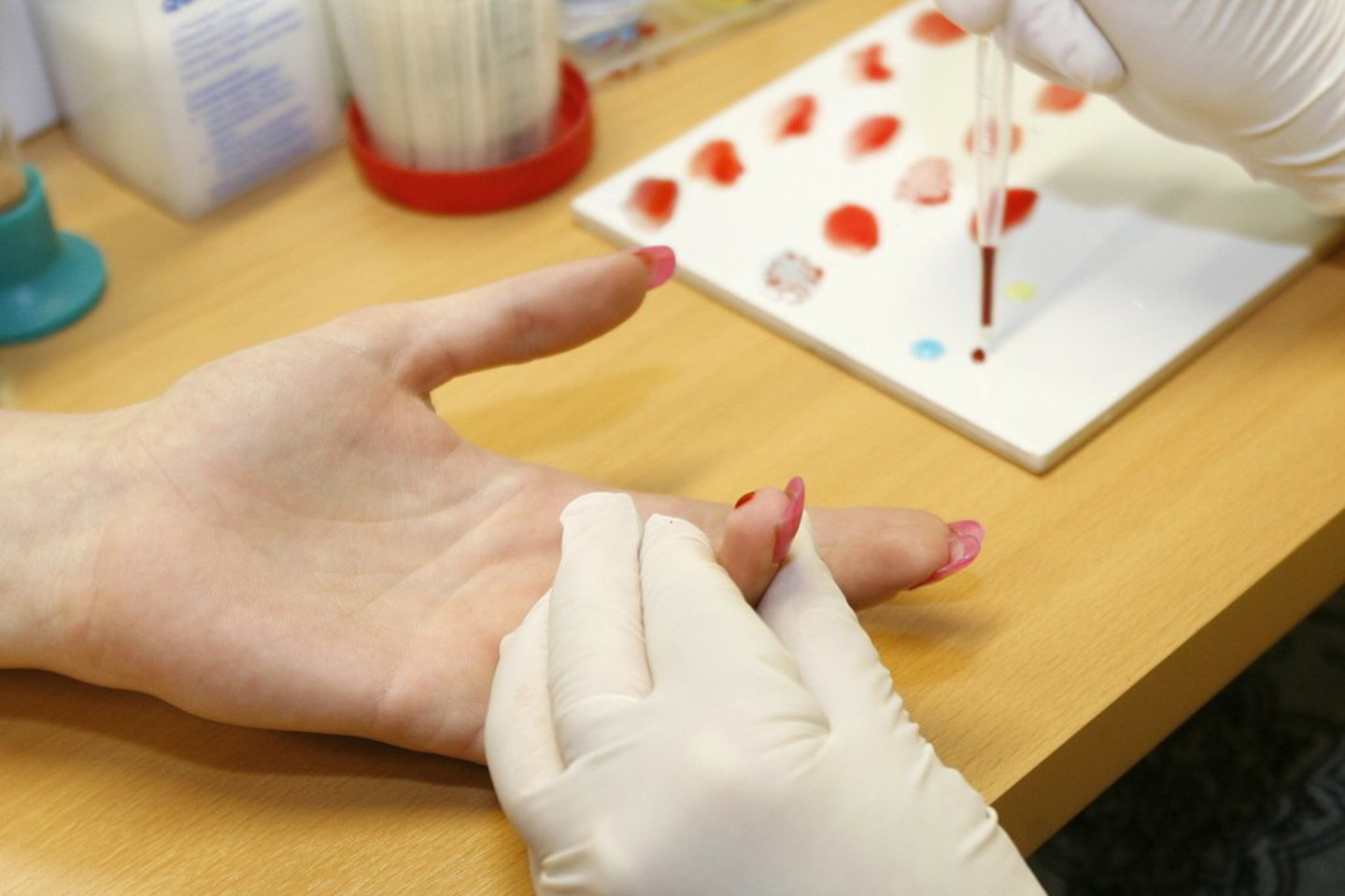 Pavesta atlikti auditą nekokybišką kraują tiekusiame centre ir jį gavusioje ligoninėje.