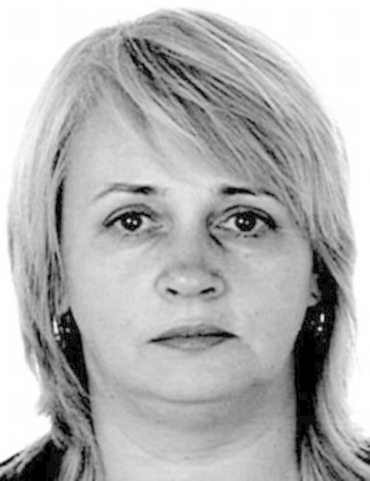 2009 metais, prieš prasidedant teisminiam bylos nagrinėjimui, I.Svedarauskienė išvyko į užsienį.