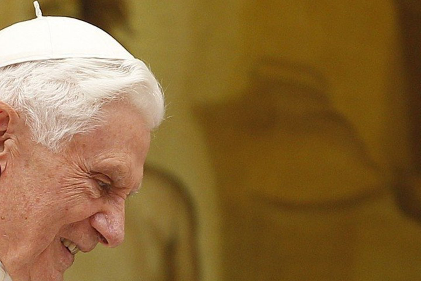 Benediktui XVI kelia apmaudą incidentas Kinijoje, kai be popiežiaus žinios į vyskupus buvo įšventintas kunigas H.Bingzhangas.