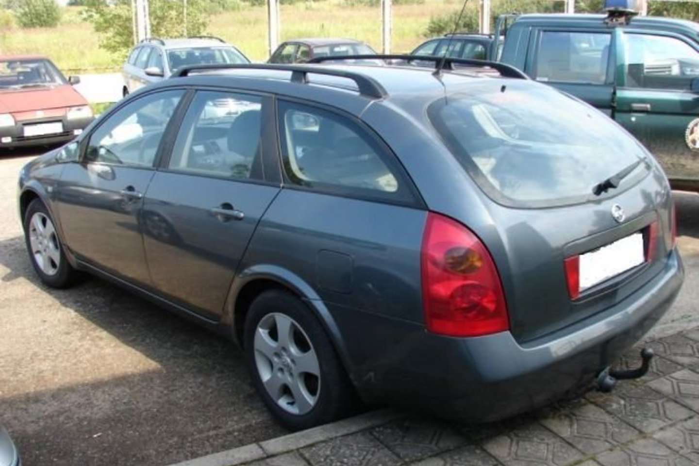 Lenkas gali netekti naujo, 2005 metų laidos, automobilio.