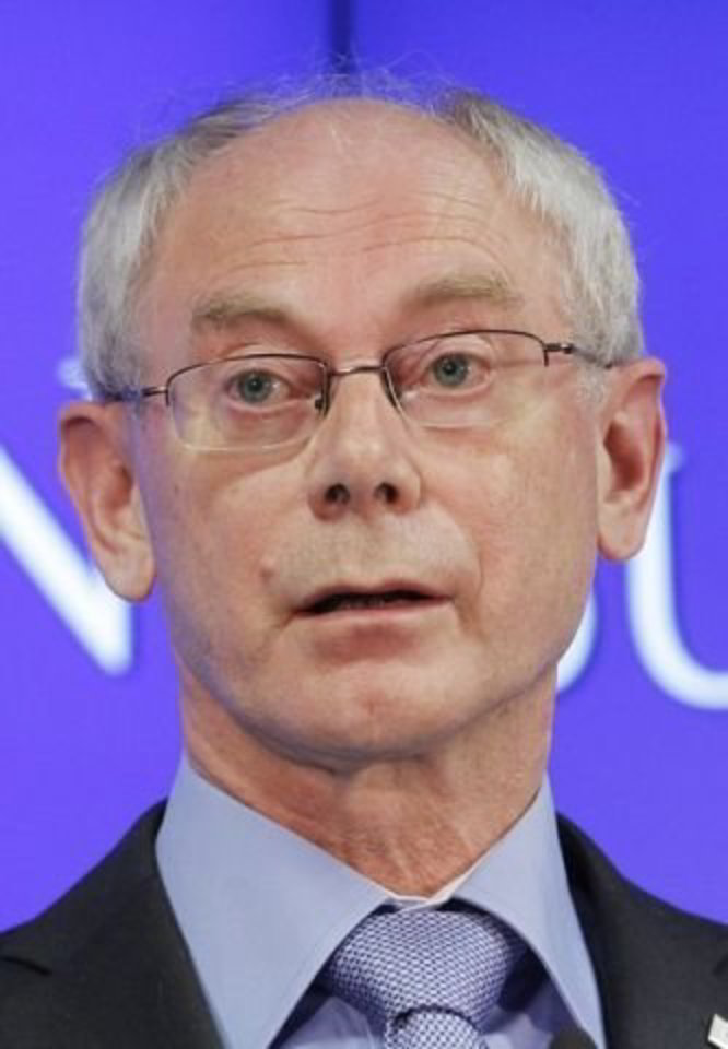 “Mane didžiai sukrėtė bombos sprogimas šią popietę Osle, kur žuvo nekaltų žmonių ir daug sužeistų”, sakoma H.Van Rompuy pareiškime.