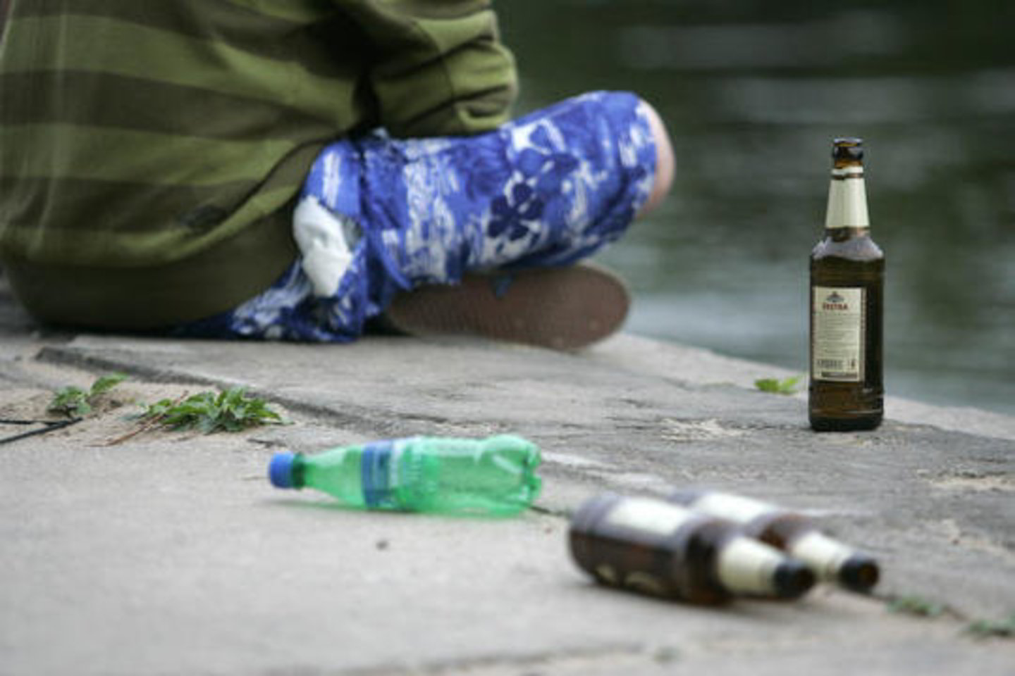 Kauno politikams vis didesnį nerimą kelia nelegali prekyba alkoholiu naktį.