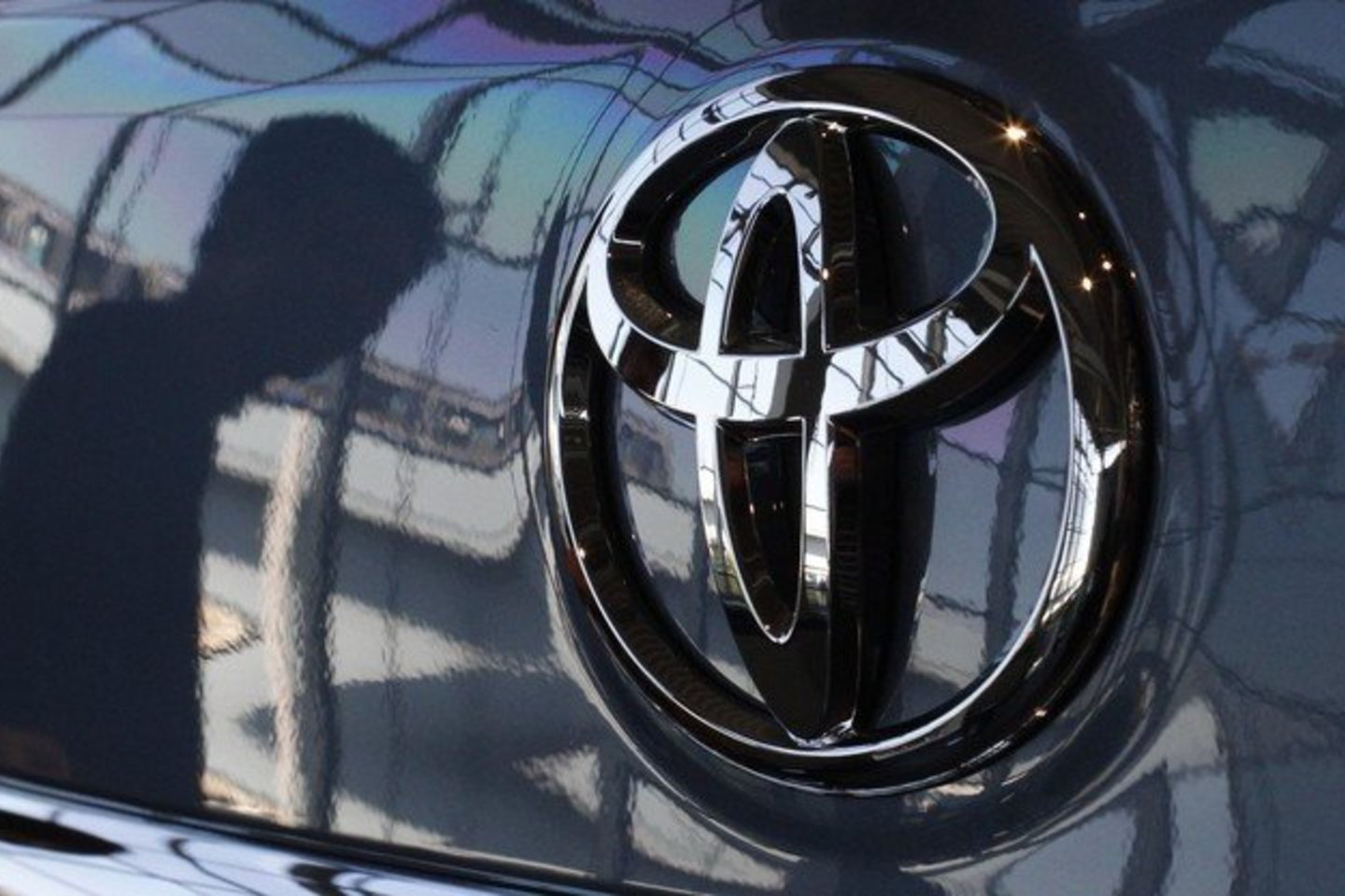 „Toyota“ pranešė, kad investuos 17,2 mlrd. jenų (220 mln. JAV dolerių).