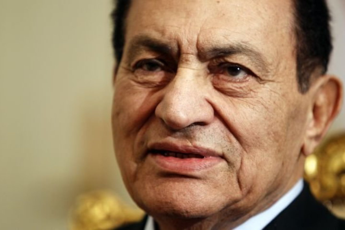 Nuverstasis Egipto prezidentas nuo kitos savaitės trečiadienio turėtų stoti prieš teismą dėl korupcijos ir smurto prieš demonstrantus.