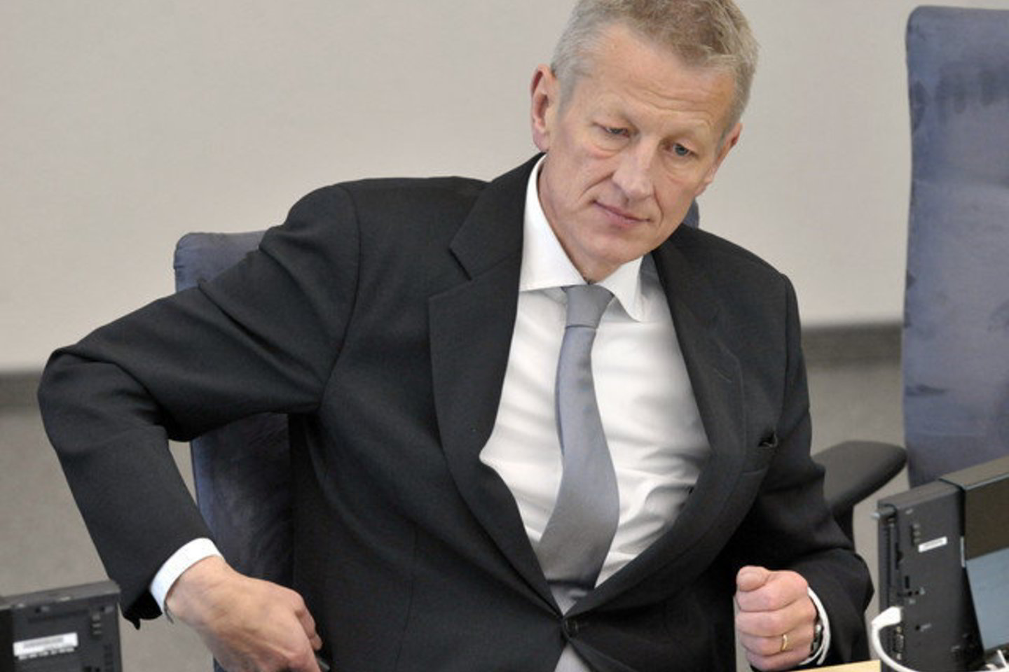 Aplinkos ministras G.Kazlauskas patenkintas Vilniuje bendrovės "Senovė" vykdomu atliekų deginimu.