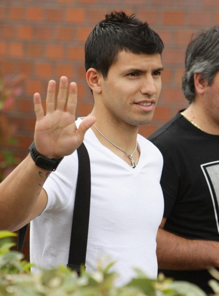 S.Aguero pasirašė sutartį su "Manchester City".