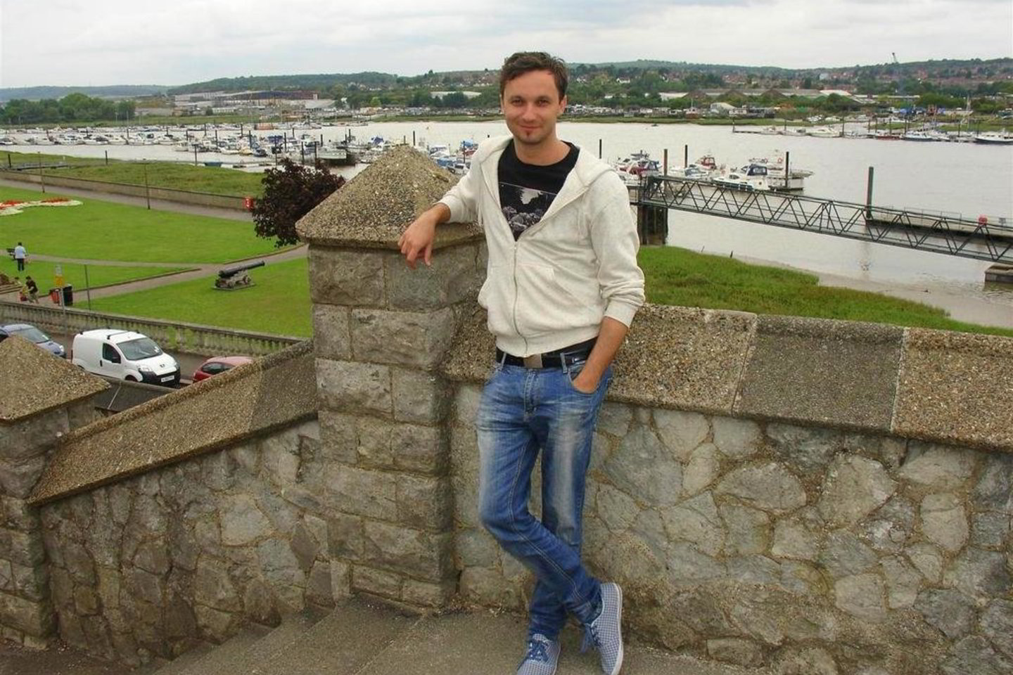 E.Kvoščiauskas šiuo metu Londone lanko vaidybos kursus.