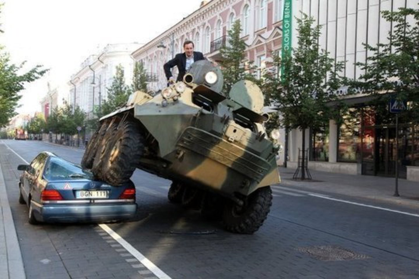 A.Zuokas traiško "Mercedes" automobilį.