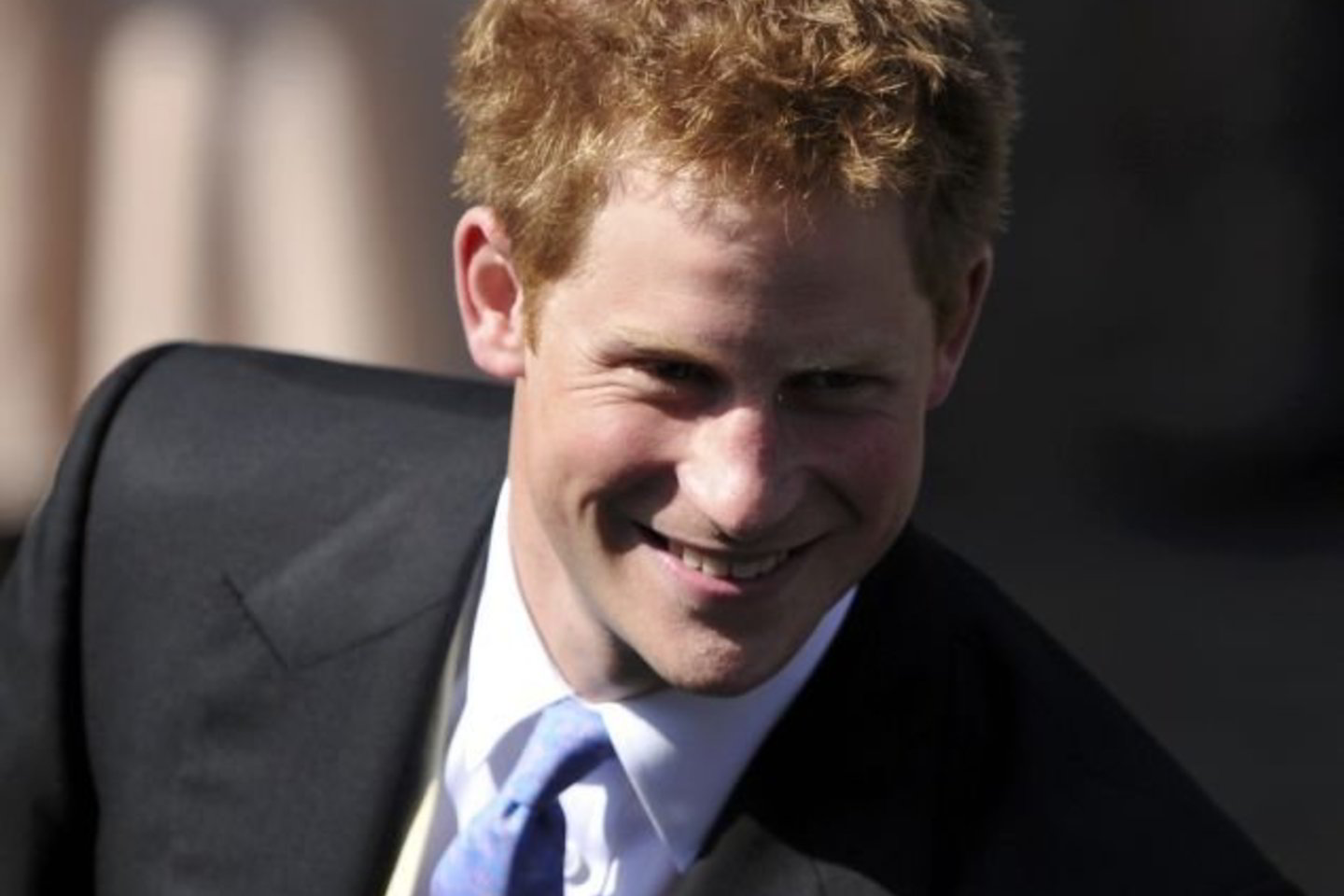 Už valandos trukmės skrydį iš Edinburgo į Londoną 26 metų Harry sumokėjo vos 16,5 svaro sterlingo.