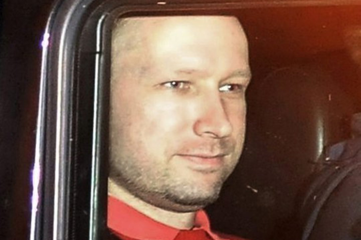 Anot prokurorų, A.B.Breivikas per paskutinę apklausą elgėsi taip pat ramiai, kaip iki šiol.