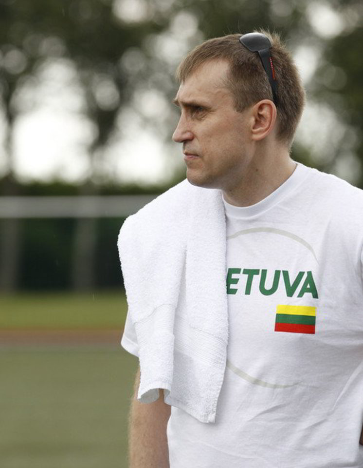 Kaip tik tada – per rungtynes Rygoje su Latvijos komanda – Lietuvos rinktinėje vienintelį kartą žaidė dabartinis jos treneris K.Kemzūra.