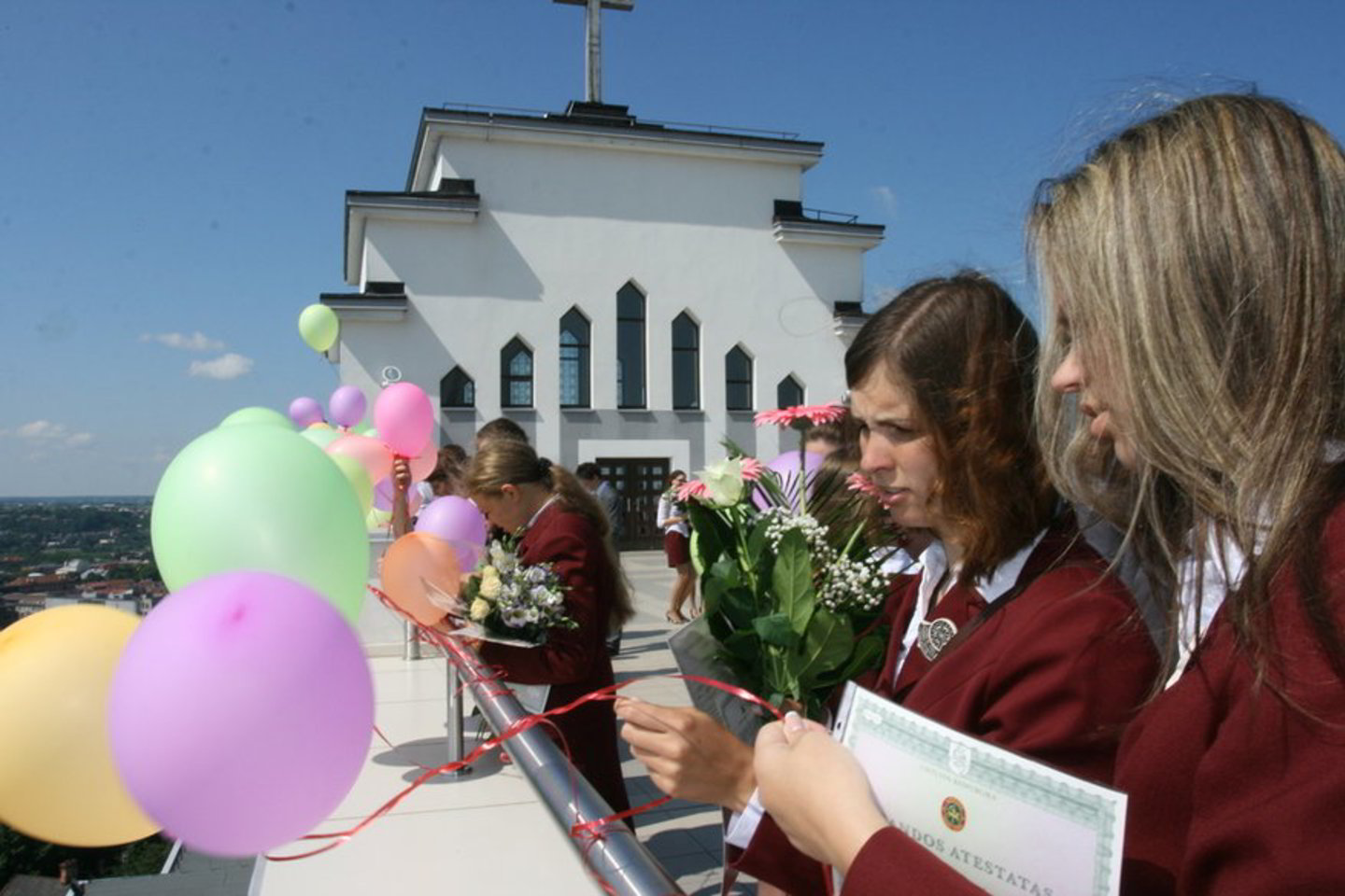 Per priėmimą į aukštąsias problemų kelia klaidingai išrašyti atestatai ir aukštųjų mokyklų reikalavimai.
