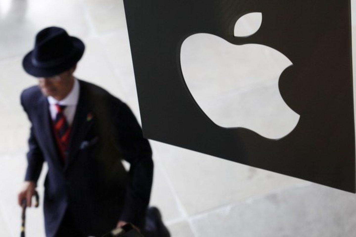 „Apple“ pastarąjį ketvirtį paskelbė uždirbusi rekordinį 7,31 mlrd. JAV dolerių pelną.