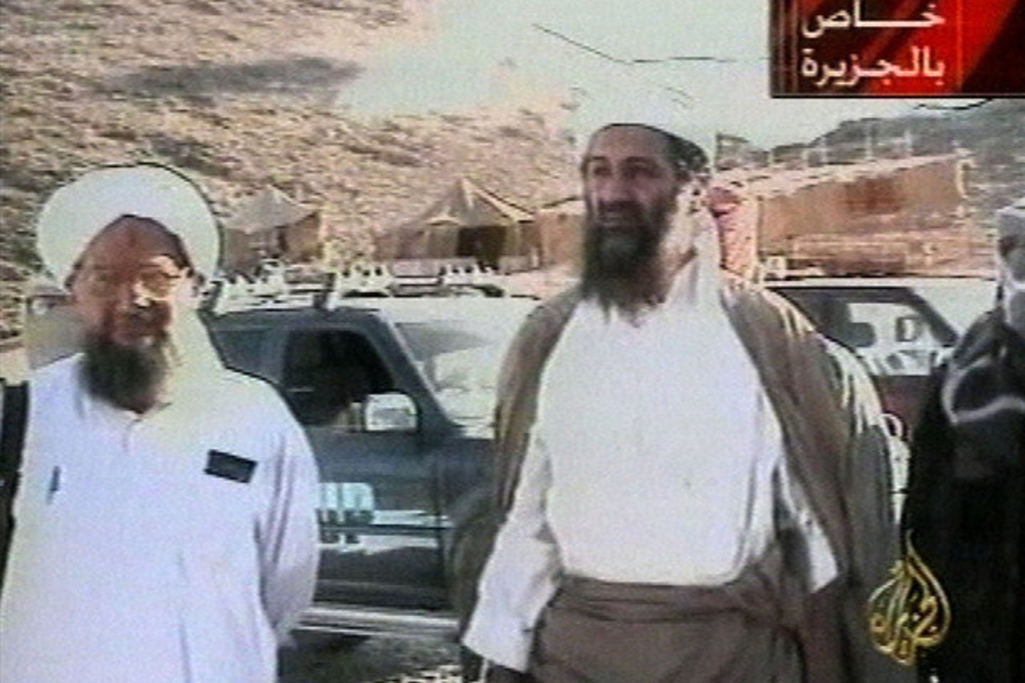 Baltieji rūmai neigia suteikę slaptos informacijos filmo apie reidą prieš „al Qaeda“ lyderį kūrėjams.