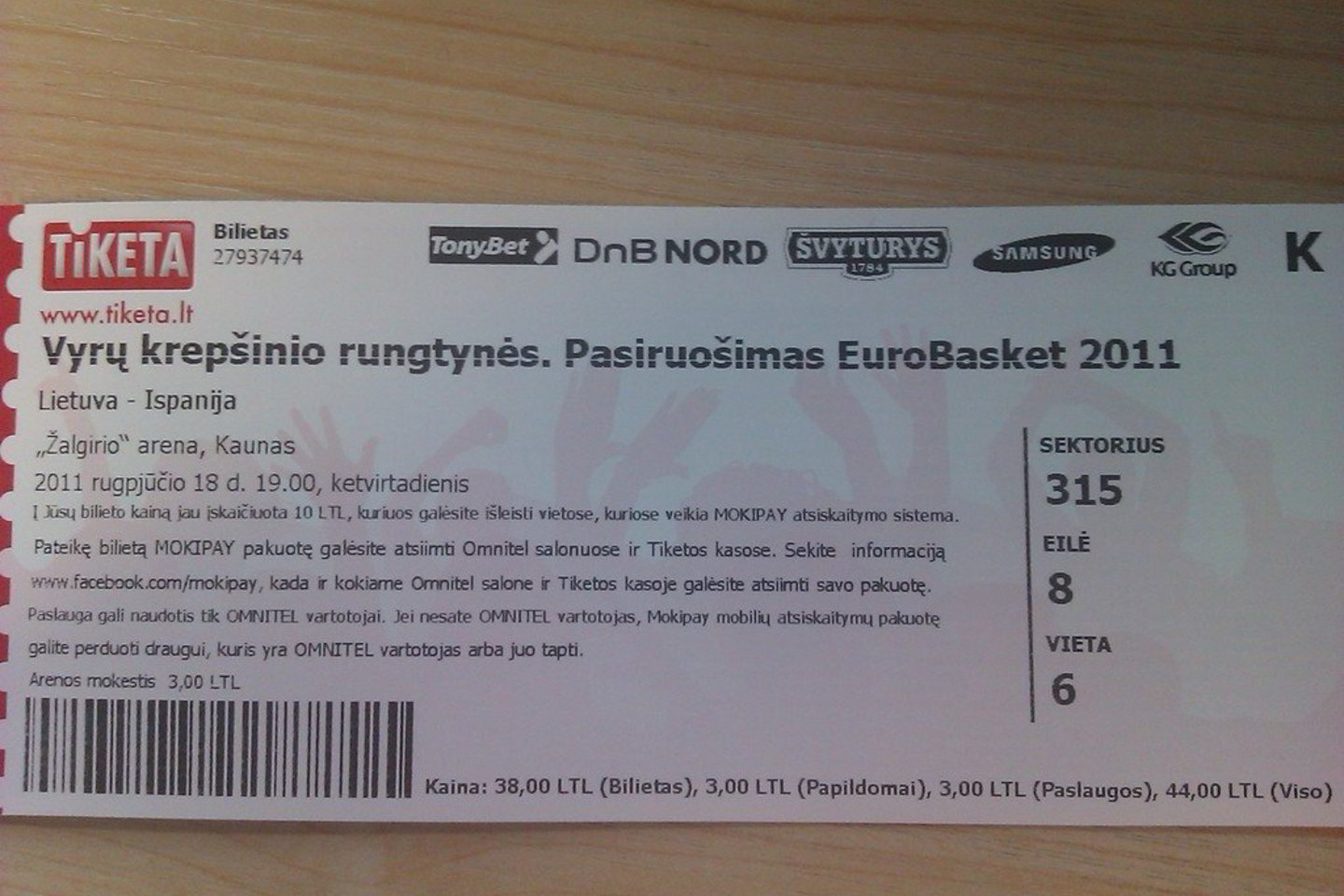 Aistruolius stebina bilietai, per keletą savaičių pabrangę net 4 kartus.