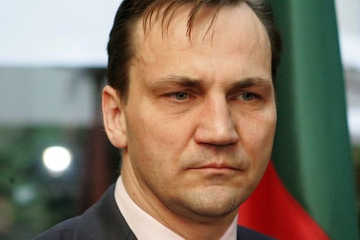 Anksčiau už Alesiaus Beliackio banko sąskaitų duomenų perdavimą Baltarusijai, atsiprašė užsienio reikalų ministras Radoslawas Sikorskis.