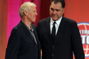 NBA Šlovės muziejuje pagerbtas A.Sabonis: „Ypač ačiū manimi tikėjusiems ir padėjusiems Portlando medikams“ (3 video, nuotraukos)