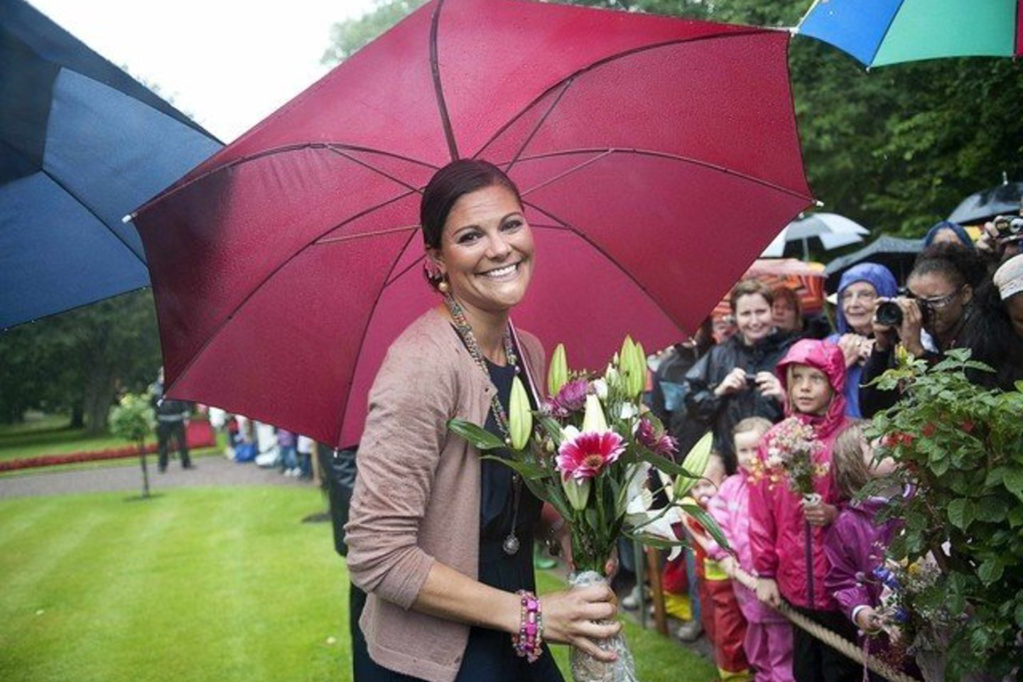 Kūdikio besilaukianti princesė jaučiasi gerai.