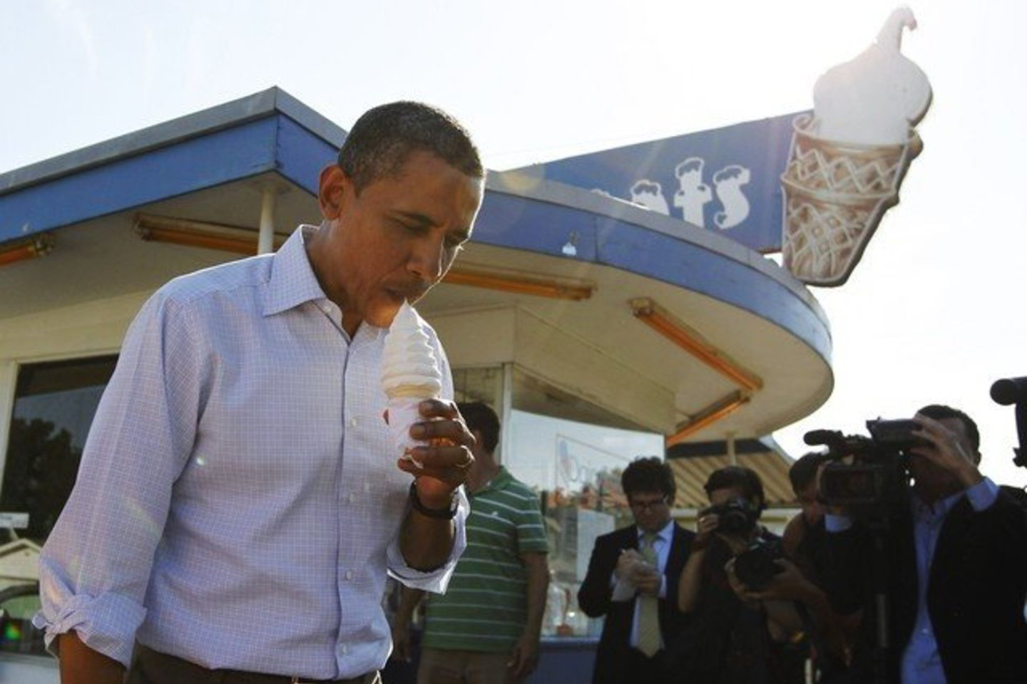 B.Obamai patinka būti šalies vadovu.