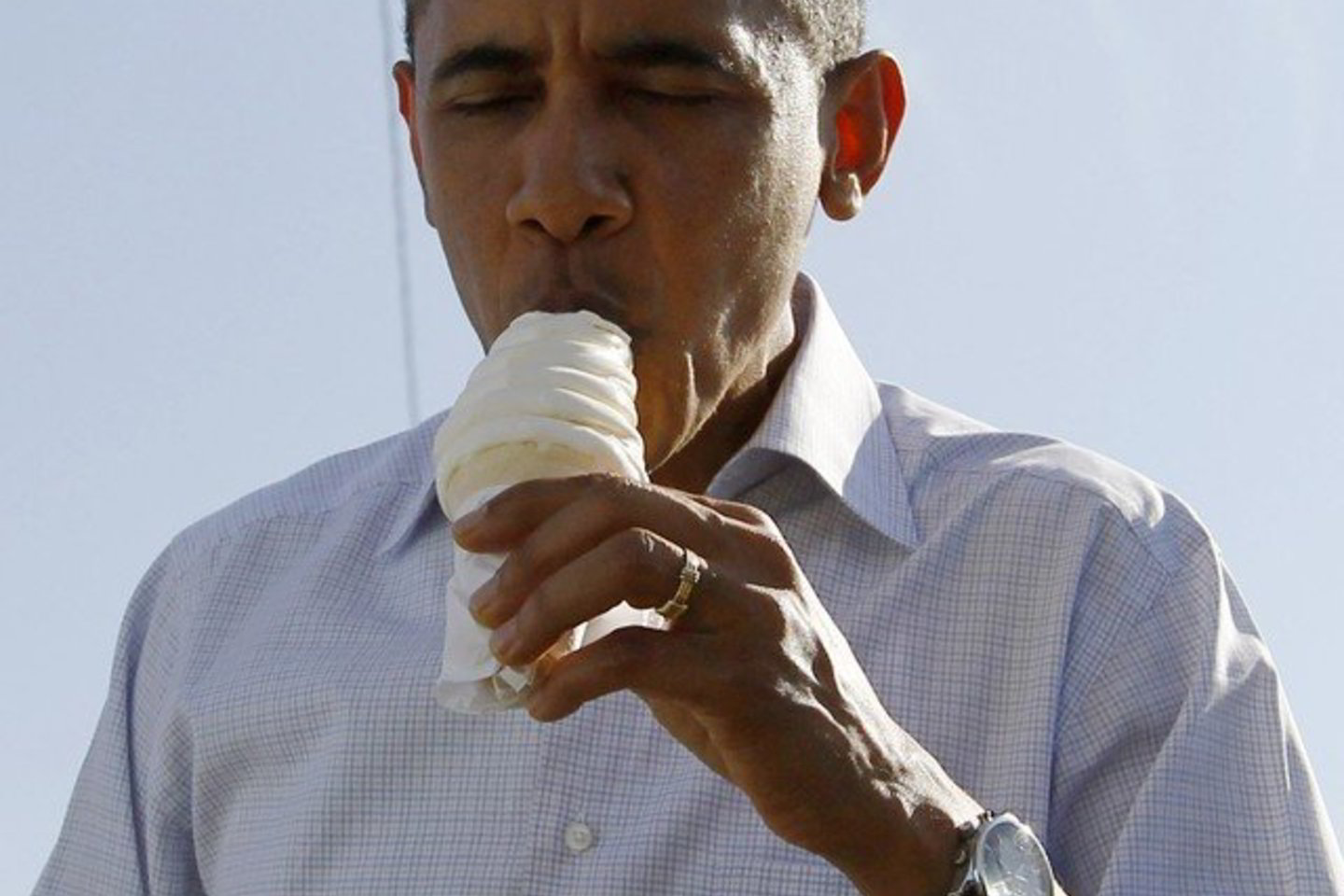 B.Obamos veiksmais skolų ginčo metu patenkinti tik 24 proc. apklaustųjų.