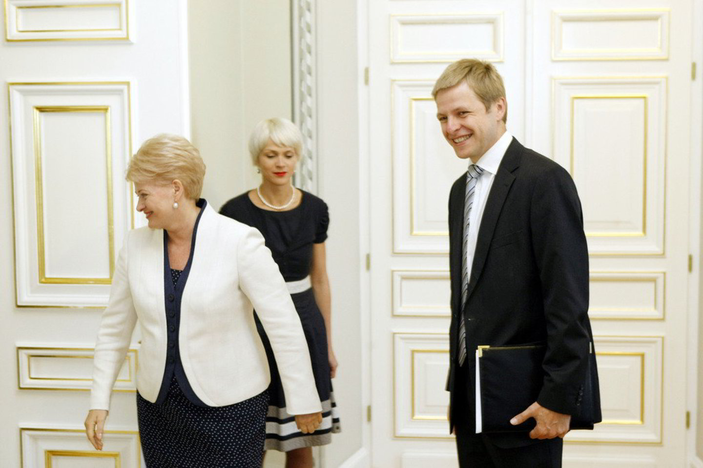 Prezidentė pabrėžė, kad ministras turi griežtai ir nedelsiant įvertinti informaciją Baltarusijai perdavusių Teisingumo ministerijos pareigūnų atsakomybę.